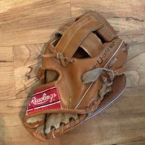 Rawlings Cal Ripken RBG105 deep well 9” t-ball baseball mitt glove leather GUC